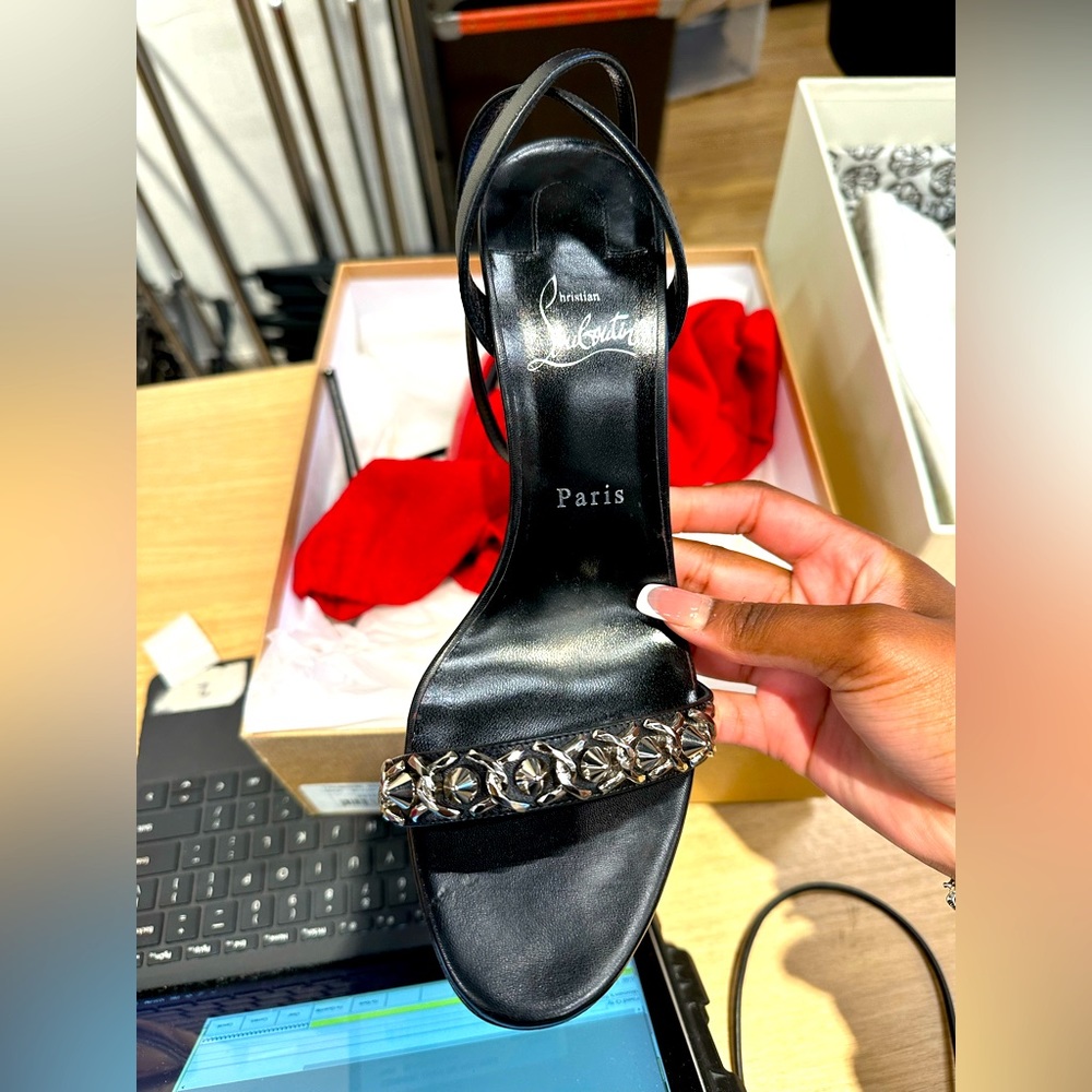 Christian Louboutin Sandal size 40.5